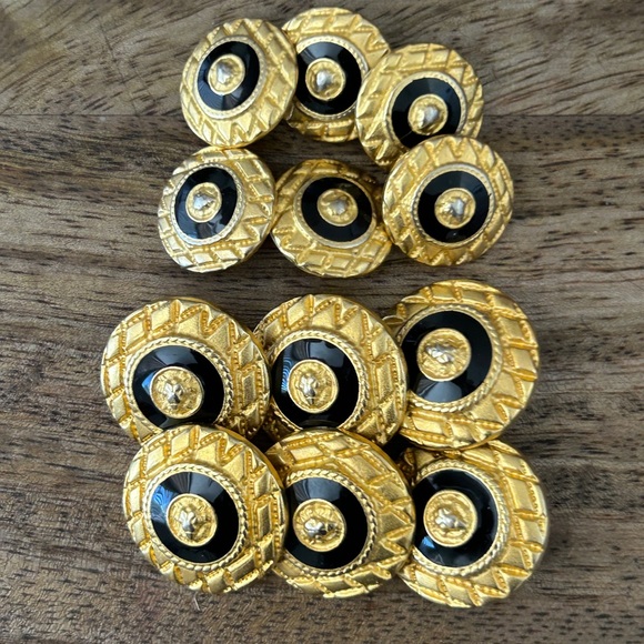 Set of 12 Authentic Vintage Pendleton Jacket Buttons - Picture 1 of 4